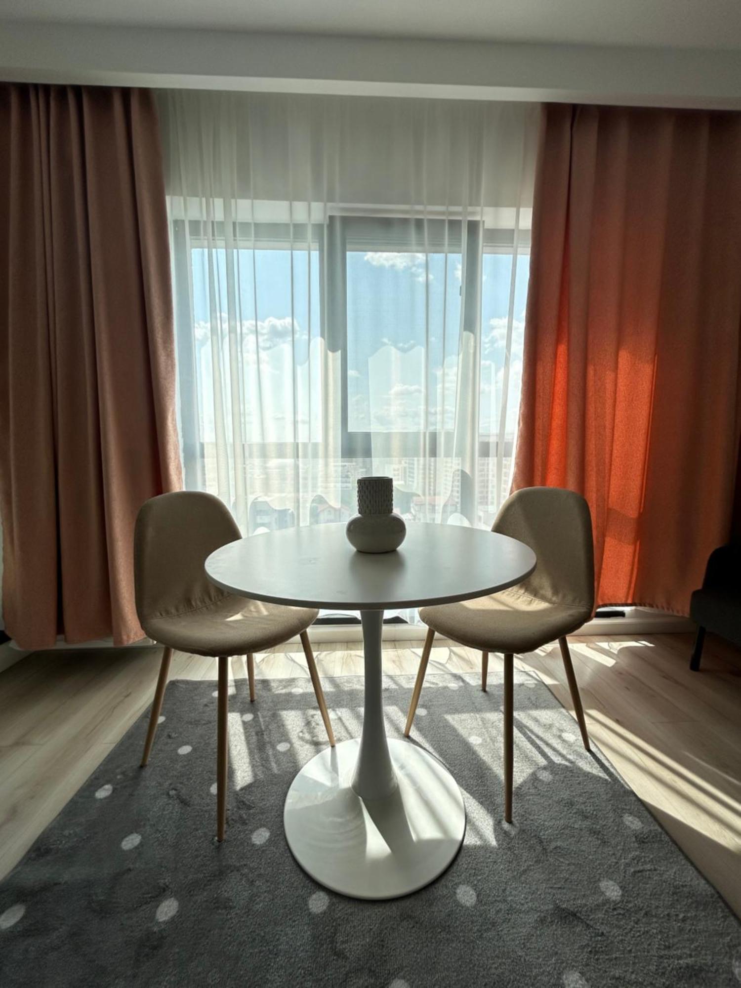 Elegant Studio With City Views - Prime Location - 02 Bucarest Exterior foto
