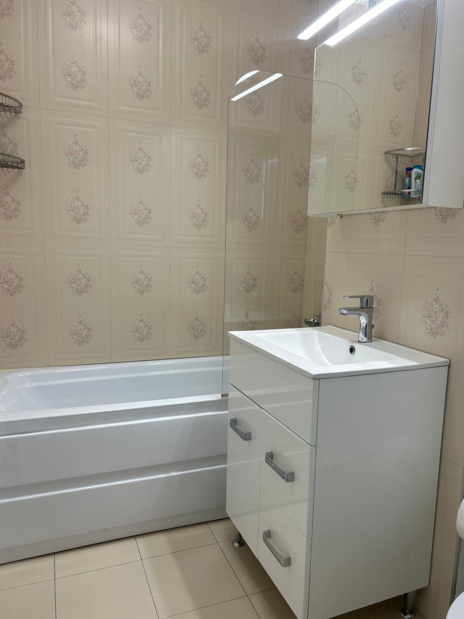 Elegant Studio With City Views - Prime Location - 02 Bucarest Exterior foto